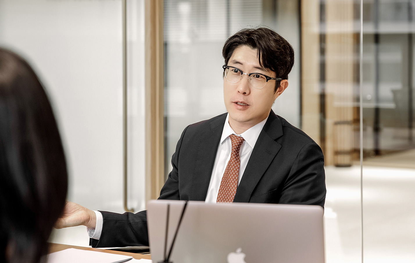 사건을 구조화하는 4단계 시퀀스 - 첫번째 이미지